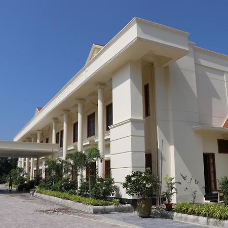 Royale De' Casa Resort Kaziranga Exterior photo
