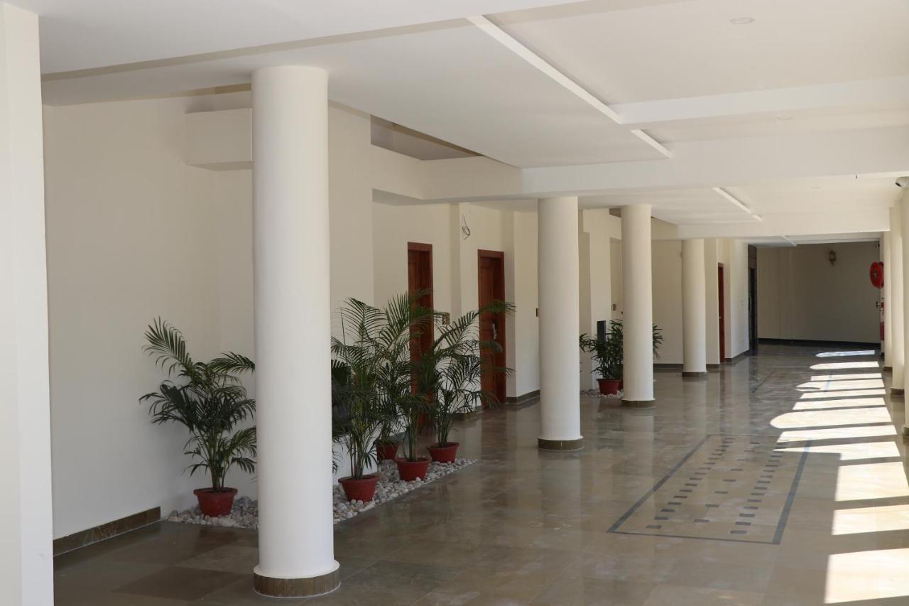 Royale De' Casa Resort Kaziranga Exterior photo